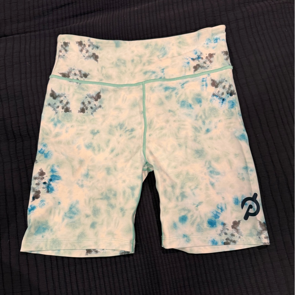 NWT Peloton diamond tie-dye bike short size Large